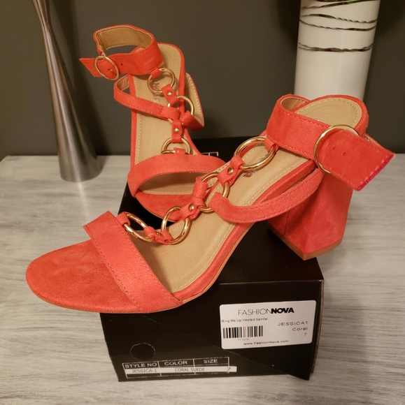 Fashion Nova Shoes - Brand new Fashion Nova chunky heel sandals 7